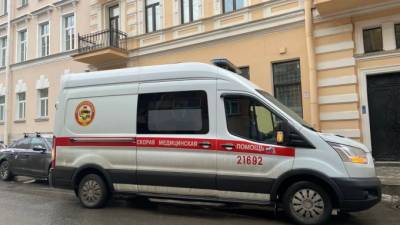 В Петербурге мужчину госпитализировали после хлопка газового баллона - piter.tv - Санкт-Петербург