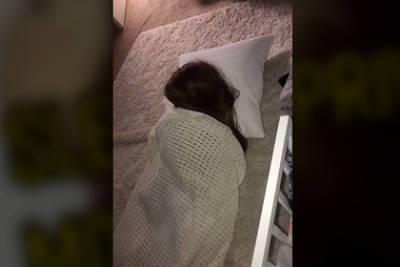Женщина придумала оригинальный способ уложить спать сына и прославилась в сети - lenta.ru - штат Алабама