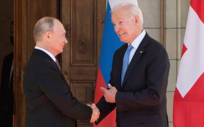 Владимир Путин - Алексей Навальный - Джозеф Байден - В Белом доме заявили, что Байден открыто бросил вызов Путину - sharij.net
