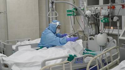 В России за сутки выявили 17 262 новых случаев COVID-19 - iz.ru - Москва - Санкт-Петербург - Московская обл.