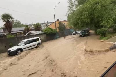Янина Павленко - В Ялте из-за потопа ввели режим ЧС, началась эвакуация - mk.ru - Крым