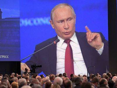 Владимир Путин - Путин наложил вето на закон об ответственности за цитирование фейков в СМИ - kasparov.ru