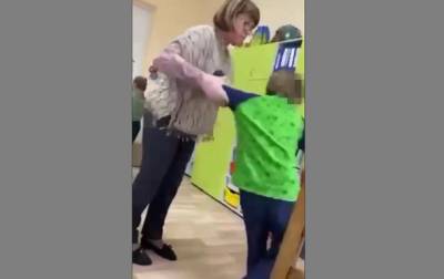 В Киеве учитель била ребенка с инвалидностью - korrespondent.net - Киев