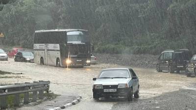 Янина Павленко - В Ялте приостановят подачу воды - vesti.ru - Крым - Севастополь - Ростовская обл. - Керчь