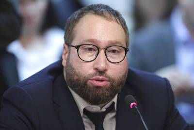 Антон Горелкин - В Рунете готовится погром онлайн-кинотеатров. Их должно остаться не больше 10 - cnews.ru