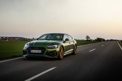 Новые Audi RS 4 Avant, Audi RS 5 Sportback и Audi RS 5 Coupe доступны для заказа в России - autostat.ru
