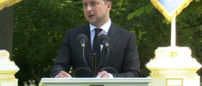 Владимир Зеленский - Зеленский подписал указ о минимальной зарплате медиков. Врачи должны получать от 20 тысяч грн - w-n.com.ua