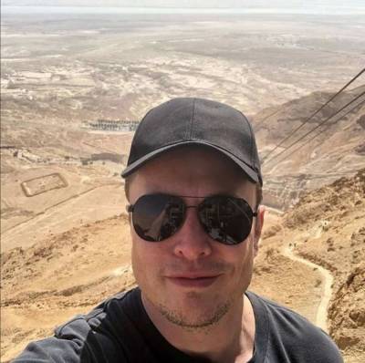 Илон Маск - Elon Musk - Илон Маск сменил ник в Twitter и показал два космических корабля Starship - actualnews.org - Twitter