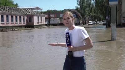Янина Павленко - Собкор ВГТРК: Ялта может остаться без электричества из-за непогоды - vesti.ru - Крым - Керчь - Ялты