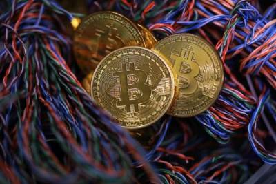 Эксперт: Криптовалюты перешли в режим повышенной осторожности - eadaily.com