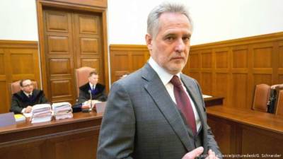 Алексей Данилов - Дмитрий Фирташ - СНБО ввел полный пакет санкций против скандально известного олигарха - lenta.ua - Снбо
