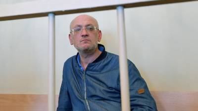 Максим Резник - Суд отправил задержанного по делу о наркотиках депутата Резника под домашний арест - iz.ru - Санкт-Петербург - Израиль