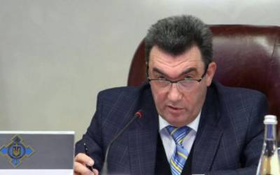 А ты по каким делам Фукса знаешь? На Украине ввели санкции еще... - politnavigator.net - Россия - Украина - Горловка - Донецк