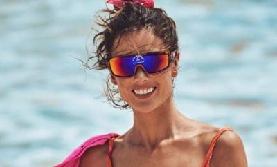 Алессандра Амбросио - 40-летняя экс-ангел Victoria's Secret в розовом бикини показала безупречный образ: "Какая сладкая" - sport.politeka.net