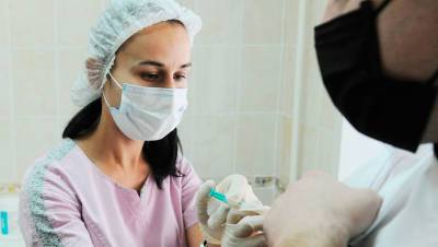 В Тверской области введена обязательная вакцинация от COVID-19 для ряда категорий граждан - gazeta.ru - Тверская обл.