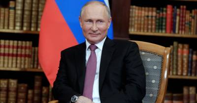 Владимир Путин - Джо Байден - Путин оказался популярнее Байдена среди республиканцев в США - ren.tv