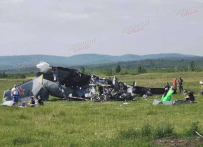 В России при аварии учебного самолета погибли девять парашютистов - lenta.ua - Россия - Новосибирск - Кемеровская обл.