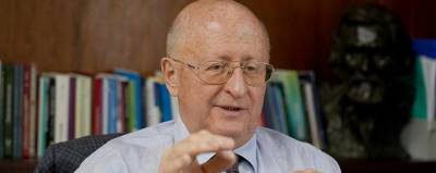Александр Гинцбург - Гинцбург объяснил, кому нельзя делать прививку от коронавируса - runews24.ru