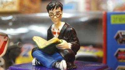 Гарри Поттер - Джоан Роулинг - Пензенцев приглашают на «Книжную ночь Гарри Поттера» - penzainform.ru