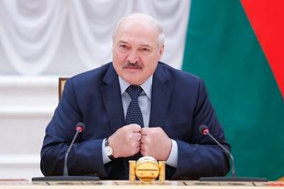 Александр Лукашенко - Лукашенко заявил об отказе Белоруссии принимать самолеты с Украины - lenta.ru - Киев - Вильнюс - Минск