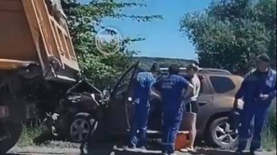 В жестком ДТП у села Ленино пострадал 74-летний водитель Renault - penzainform.ru - Камаз