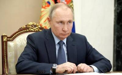 Владимир Путин - Владимир Болибок - Путин заявил, что привиться от коронавируса – лучше, чем болеть - argumenti.ru - Москва