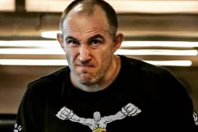 Алексей Олейник - Сергей Спивак - Олейник научил девушку-бойца UFC своему коронному приему - lenta.ru - Молдавия