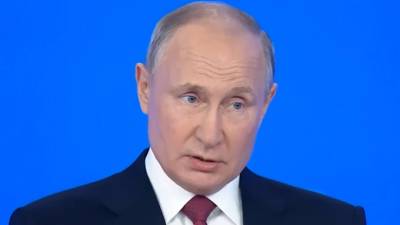 Владимир Путин - Путин предложил в ближайшие дни выделить регионам еще 30 млрд рублей на ремонт дорог - piter.tv