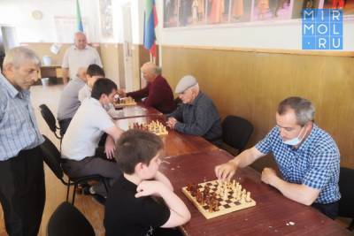 Алим Темирбулатов - В Кайтагском районе прошел турнир по шахматам - mirmol.ru - район Кайтагский