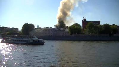 Петр Бирюков - 15 тонн взрывчатых веществ: детали огненного ЧП в Москве - vesti.ru - Москва