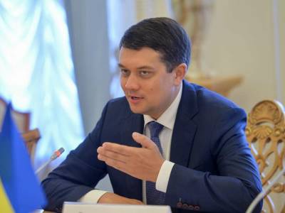Дмитрий Разумков - Арсен Аваков - Разумков: Аваков на своем месте, он достаточно эффективно исполняет свои функции - gordonua.com - Украина