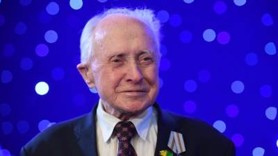 Василий Пронин - Ветеран Великой Отечественной войны рассказал, как стал жертвой мошенников - 5-tv.ru - Москва