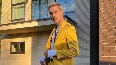 Дмитрий Билан - Яна Рудковская - Константин Богомолов - Дима Билан - Зачем Дима Билан разделся на людях? - 5-tv.ru