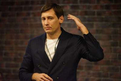 Дмитрий Гудков - У Дмитрия Гудкова при обыске нашли патроны и снаряд для гранатомета - mk.ru