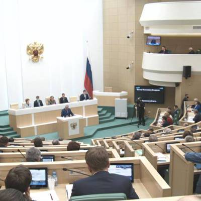Владимир Путин - Сенаторы единогласно проголосовал за денонсацию Договора по открытому небу - radiomayak.ru
