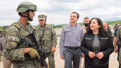 Жозеп Боррель - Александр Вучич - Запад хочет заставить Сербию признать Косово, приняв край в НАТО - politnavigator.net - Испания - Сербия - Косово - Приштина