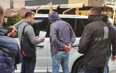 Замглавы Черниговской ОГА поймали на крупной взятке - korrespondent.net