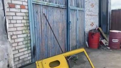 Полиция раскрыла похищение КАМАЗа в Тосненском районе - piter.tv - Ленинградская обл. - Санкт-Петербург - респ. Дагестан - респ. Алания - район Тосненский - Камаз