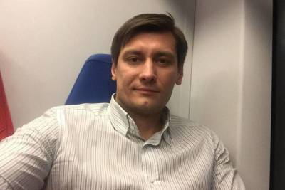 Сергей Марков - Дмитрий Гудков - Политолог Марков рассказал, почему задержание Дмитрия Гудкова «потрясло» российскую элиту - mk.ru