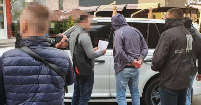Замглавы Черниговской ОГА задержали за мошенничество на $160 тыс. - ГБР - focus.ua - Черниговская обл.