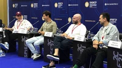 Богдан Милохин - Блогер - «Меня заставили!» — Даня Милохин вызвал аншлаг на ПМЭФ-2021 - 5-tv.ru - Пмэф