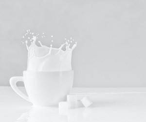Стакан молока защищает от болезней сердца - goodnews.ua