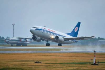 Беларусь порекомендовала авиакомпаниям не летать над Украиной - rupor.info