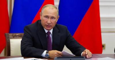 Владимир Путин - Путин скорректировал правила выплат 10 тыс. рублей на идущих в первый класс детей - klops.ru