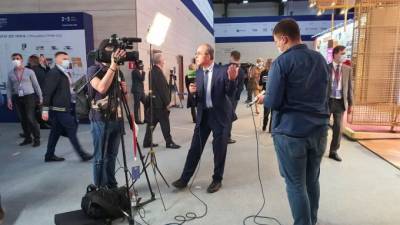 Геворк Вермишян - МегаФон организует первую телетрансляцию в 5G на ПМЭФ-2021 - piter.tv