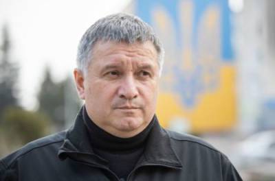 Петр Порошенко - Арсен Аваков - Михаил Добкин - Евгений Мураев - Антон Геращенко - Игорь Терехов - Борьба за Харьков: Аваков включил медиа-пул Порошенко против Банковой - from-ua.com - Харьков