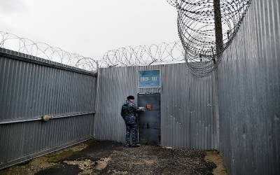 Алексей Навальный - Дмитрий Песков - Иск за иском: суд оставил Навального в статусе «склонен к побегу» - eadaily.com - Москва
