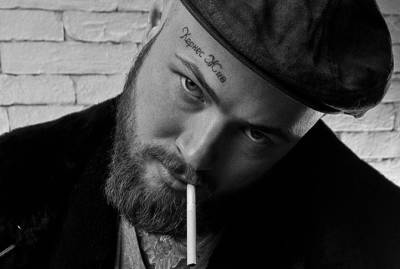 Геннадий Кернес - Игорь Терехов - Блогер - Слабак. Харьковский блогер стер со лба татуировку "Кернес жив" - kp.ua - Харьков