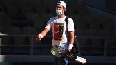 Карен Хачанов - Александр Зверев - Roland Garros - Роман Сафиуллин - Хачанов и Саифуллин проиграли на Открытом чемпионате Франции - vesti.ru - Париж