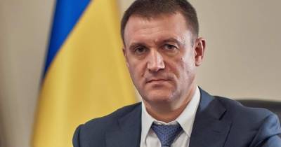 Даниил Гетманцев - Вадим Мельник - Глава ГФС Вадим Мельник проигнорировал отчет перед налоговым Комитетом ВР о борьбе с контрабандой сигарет, - СМИ - dsnews.ua